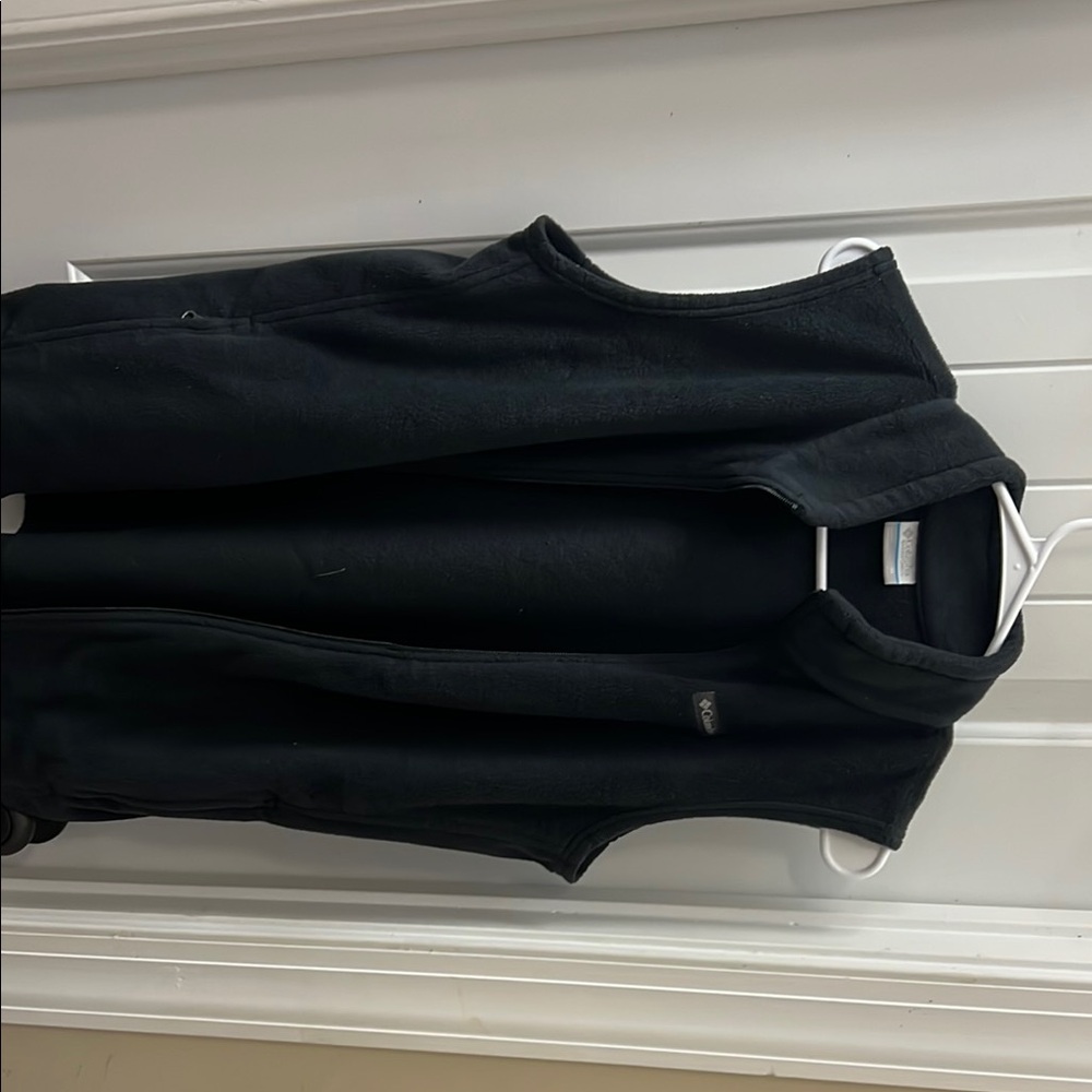 Men’s Columbia Black Sleeveless Vest